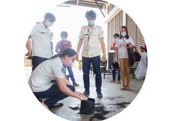 Women’s Organizations of the City attend Urban Gardening Seminar